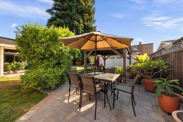 45 Hunt Way, Campbell, California 95008