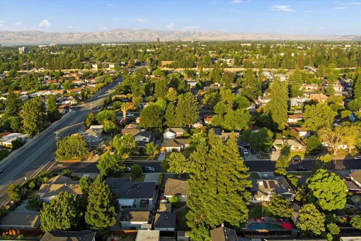 45 Hunt Way, Campbell, California 95008