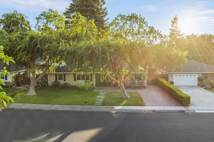 45 Hunt Way, Campbell, California 95008