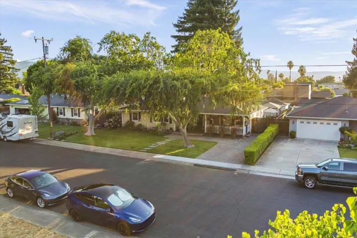 45 Hunt Way, Campbell, California 95008