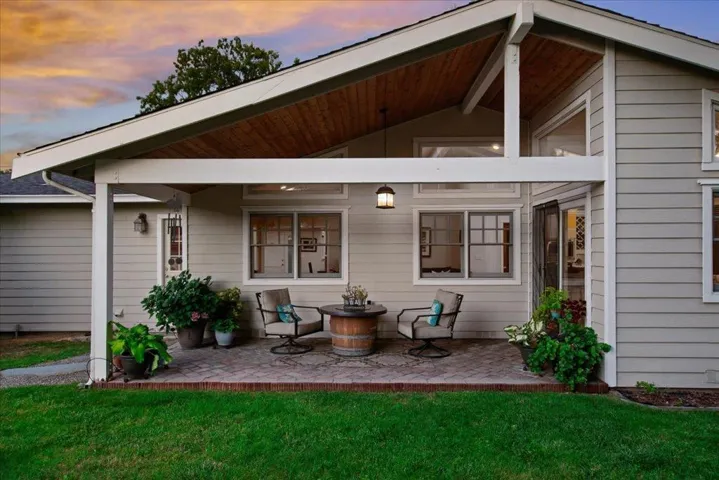 45 Hunt Way, Campbell, California 95008