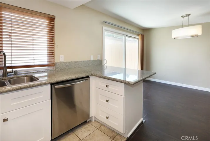 3733 N Harbor Boulevard 22, Fullerton, California 92835
