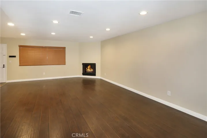 3733 N Harbor Boulevard 22, Fullerton, California 92835