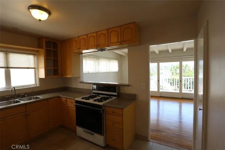 184 Cliff Drive, Laguna Beach, California 92651