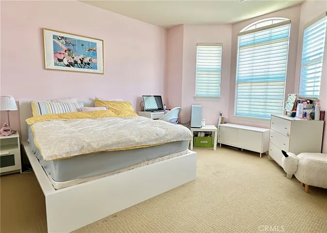 21 E Las Flores Avenue, Arcadia, California 91006