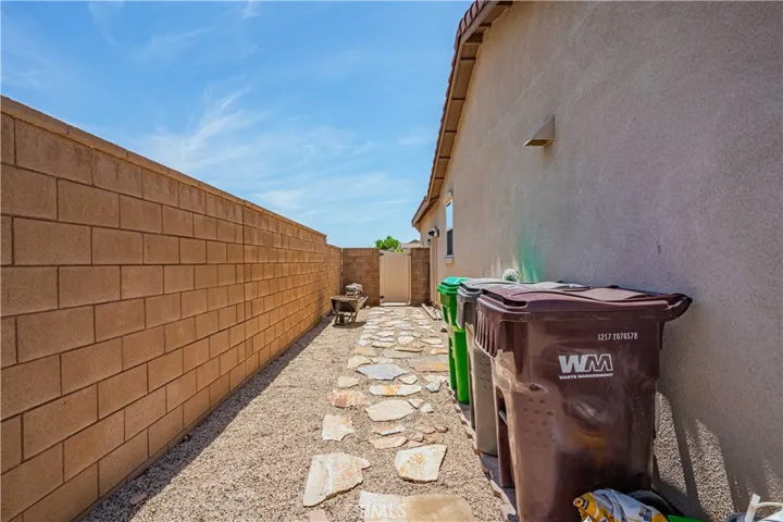 31482 Partridgeberry Drive, Winchester, California 92596
