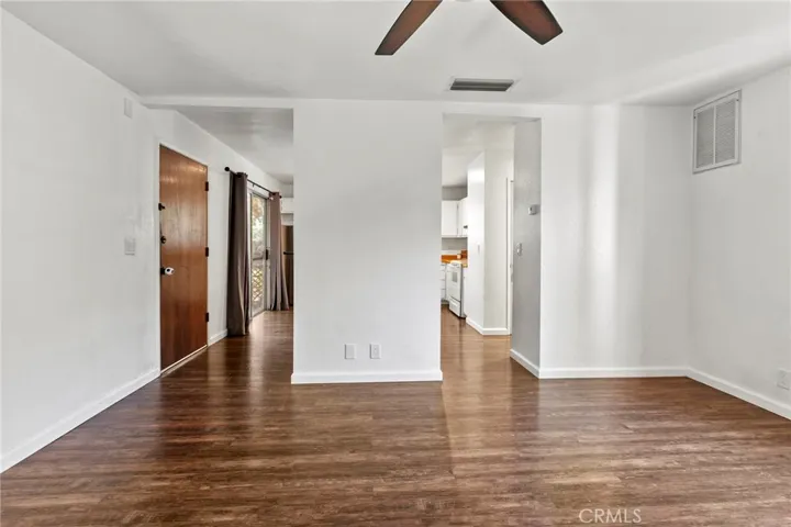 5525 Capistrano Avenue 17, Atascadero, California 93422