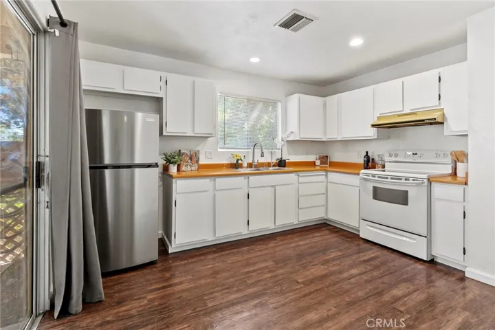 5525 Capistrano Avenue 17, Atascadero, California 93422