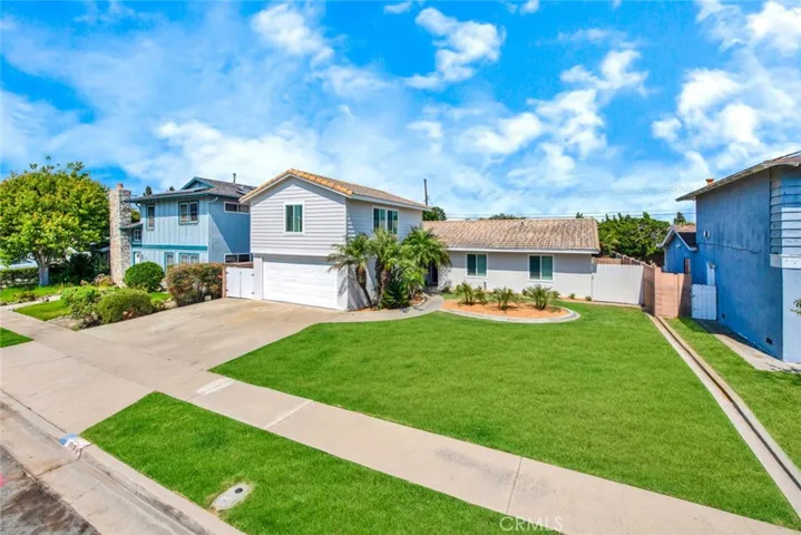 17174 Santa Madrina Street, Fountain Valley, California 92708