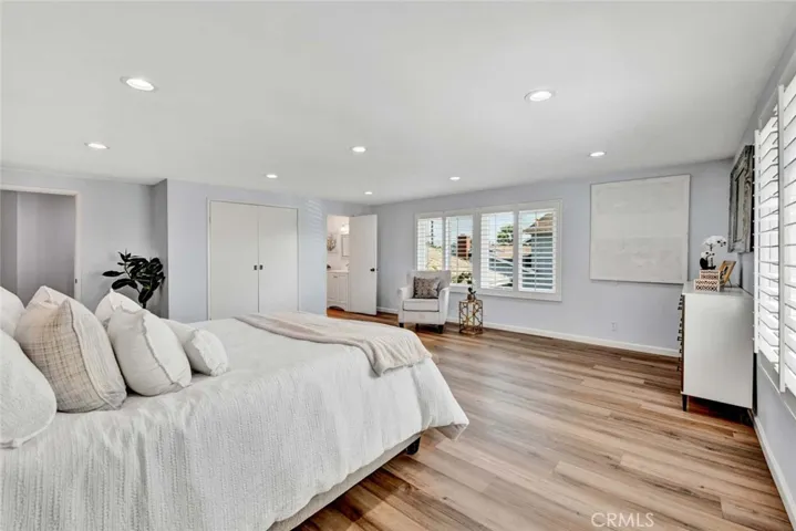 17174 Santa Madrina Street, Fountain Valley, California 92708