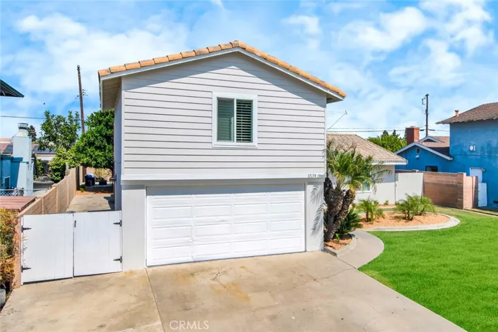 17174 Santa Madrina Street, Fountain Valley, California 92708