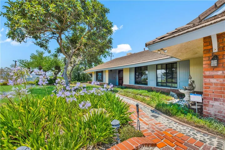 15925 Atitlan Drive, Hacienda Heights, California 91745