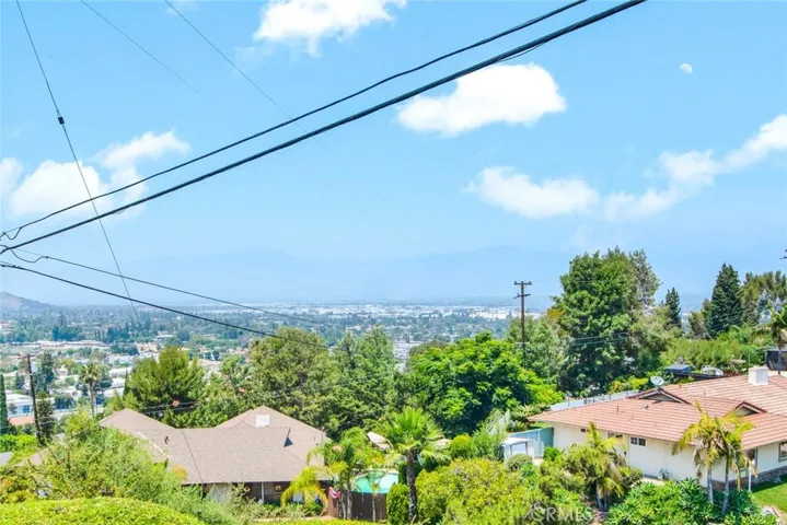 15925 Atitlan Drive, Hacienda Heights, California 91745