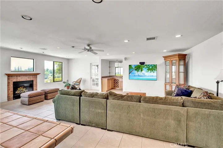 15925 Atitlan Drive, Hacienda Heights, California 91745