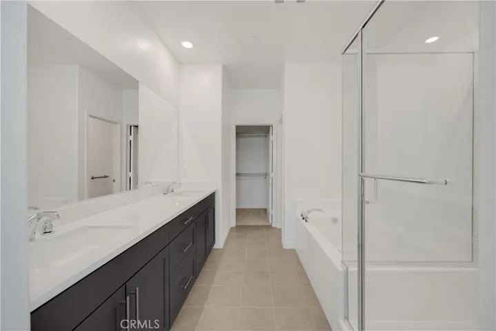 16692 Yarrow Lane, Fontana, California 92336