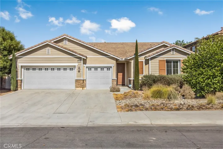 30194 Muirlands Drive, Menifee, California 92584