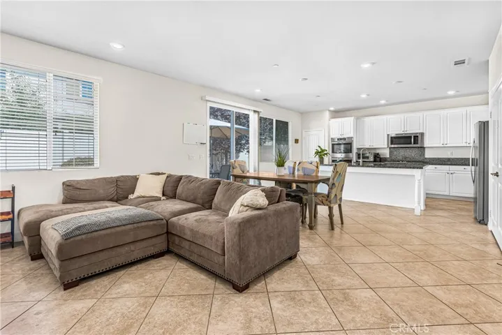 30194 Muirlands Drive, Menifee, California 92584