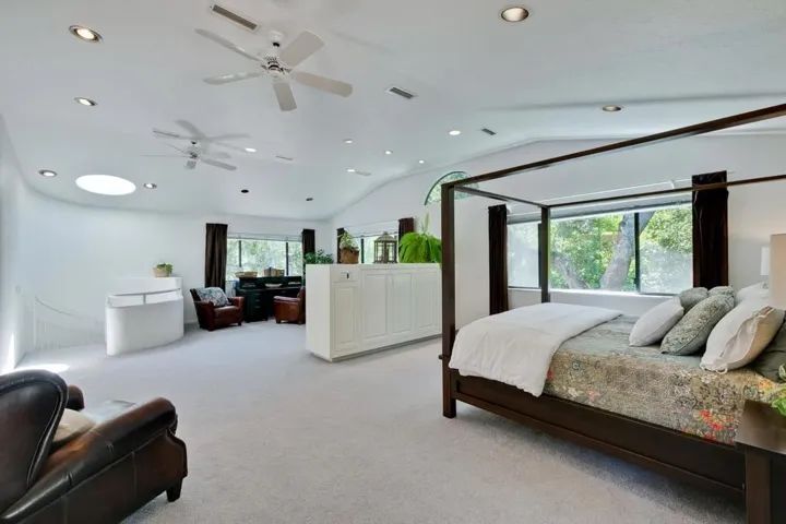 20 Nunes Road, Watsonville, California 95076