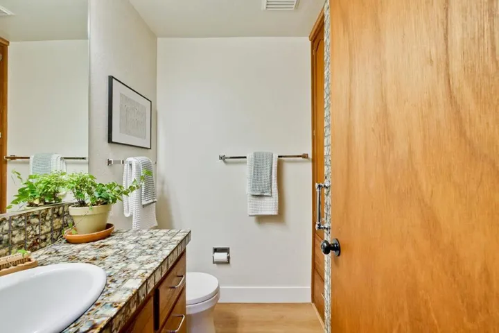 20 Nunes Road, Watsonville, California 95076