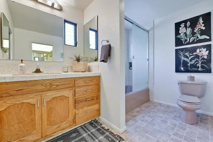 20 Nunes Road, Watsonville, California 95076