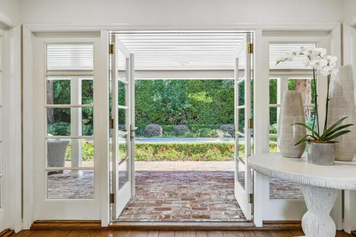 1337 Pitman Avenue, Palo Alto, California 94301