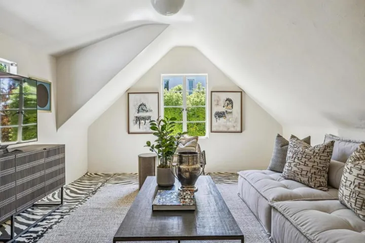 1337 Pitman Avenue, Palo Alto, California 94301