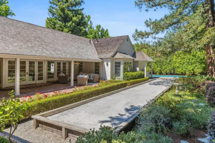 1337 Pitman Avenue, Palo Alto, California 94301