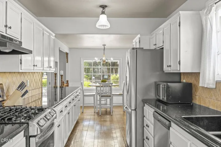 Kitchen2