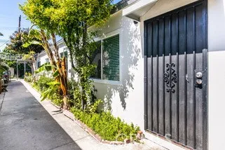 12111 W Washington Boulevard, Los Angeles, California 90066
