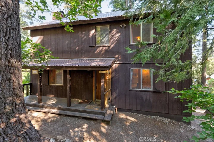 7423 Henness Ridge Road, Yosemite, California 95389