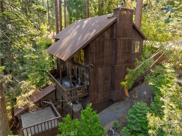 7423 Henness Ridge Road, Yosemite, California 95389