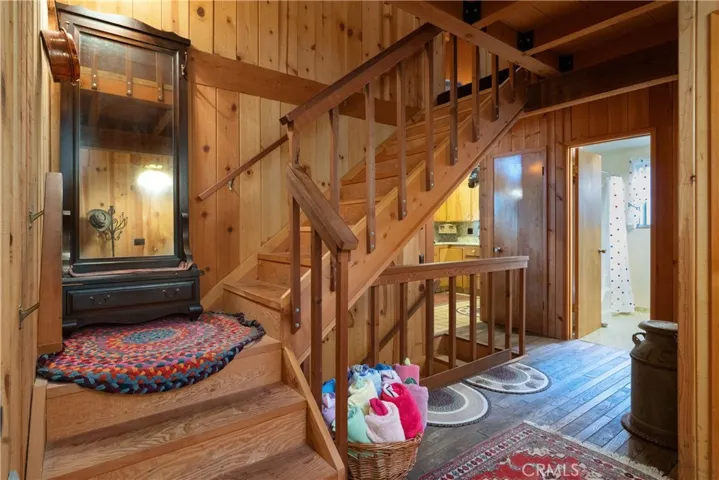 7423 Henness Ridge Road, Yosemite, California 95389