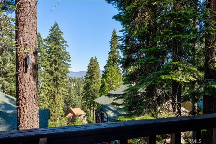 7423 Henness Ridge Road, Yosemite, California 95389