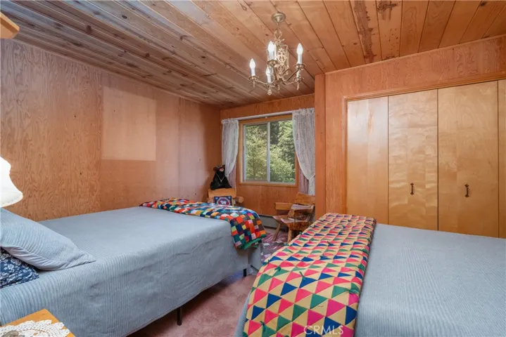 7423 Henness Ridge Road, Yosemite, California 95389