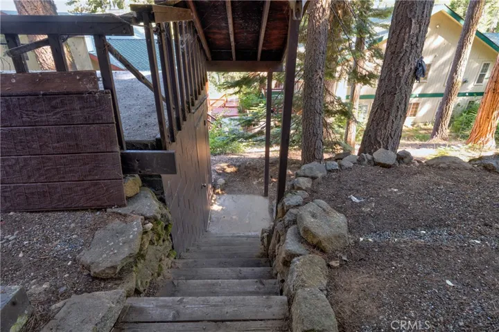 7423 Henness Ridge Road, Yosemite, California 95389