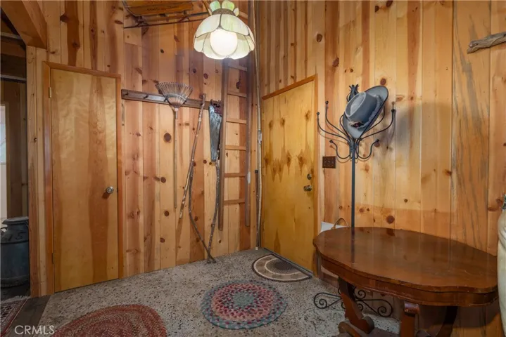 7423 Henness Ridge Road, Yosemite, California 95389