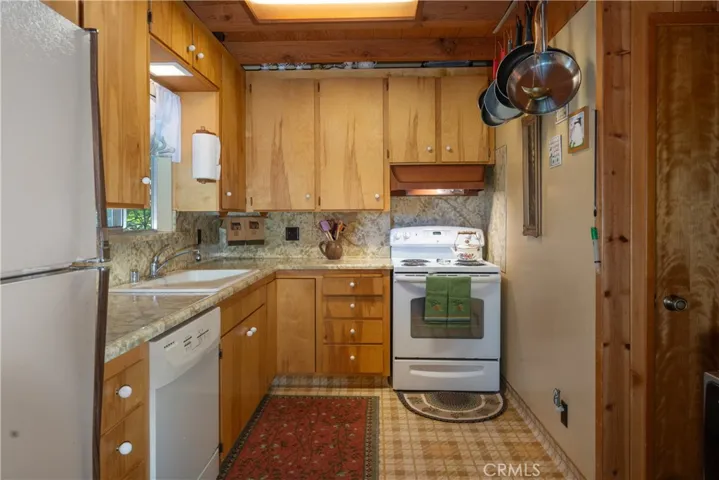 7423 Henness Ridge Road, Yosemite, California 95389