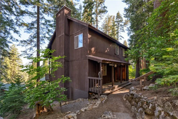 7423 Henness Ridge Road, Yosemite, California 95389