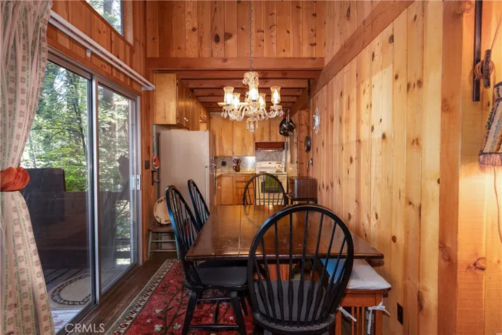 7423 Henness Ridge Road, Yosemite, California 95389