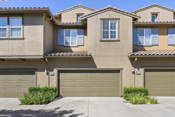 5072 Fioli Loop, San Ramon, California 94582-5987