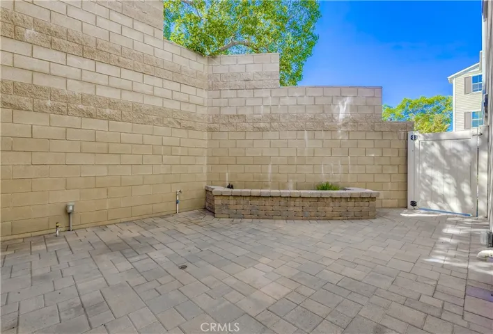 300 N Bellarose Way, Anaheim, California 92805