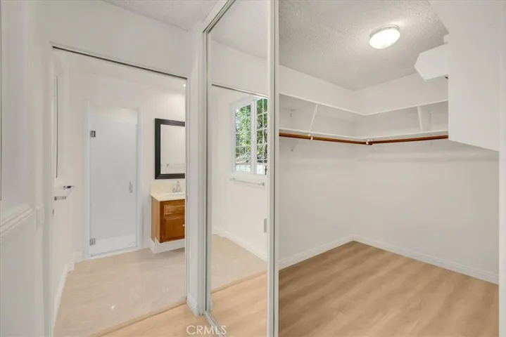 5833 Briartree Drive, La Canada Flintridge, California 91011