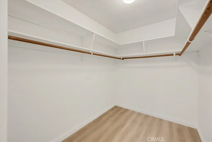5833 Briartree Drive, La Canada Flintridge, California 91011