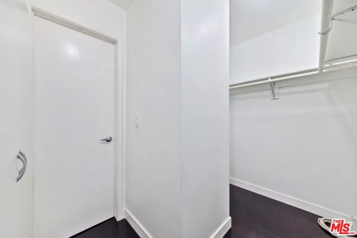 830 Westmount Drive, West Hollywood, California 90069