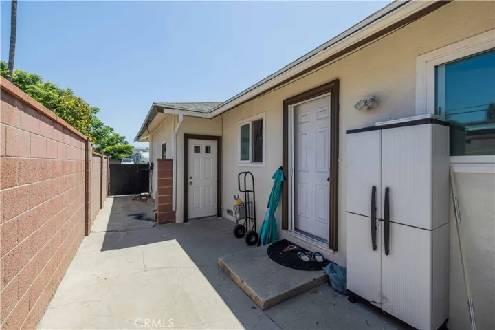 1407 W Gage Avenue, Fullerton, California 92833
