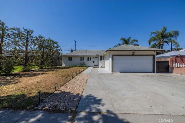 1407 W Gage Avenue, Fullerton, California 92833