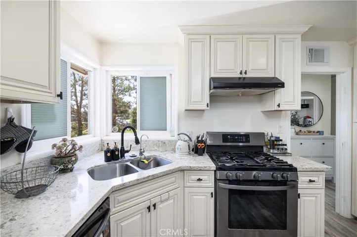 1407 W Gage Avenue, Fullerton, California 92833