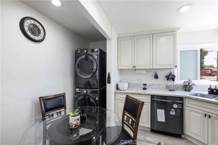1407 W Gage Avenue, Fullerton, California 92833