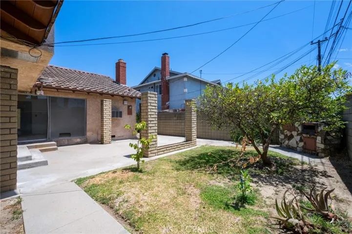 19533 Enslow Drive, Carson, California 90746