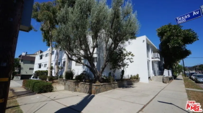 1295 Federal Avenue 16, Los Angeles, California 90025